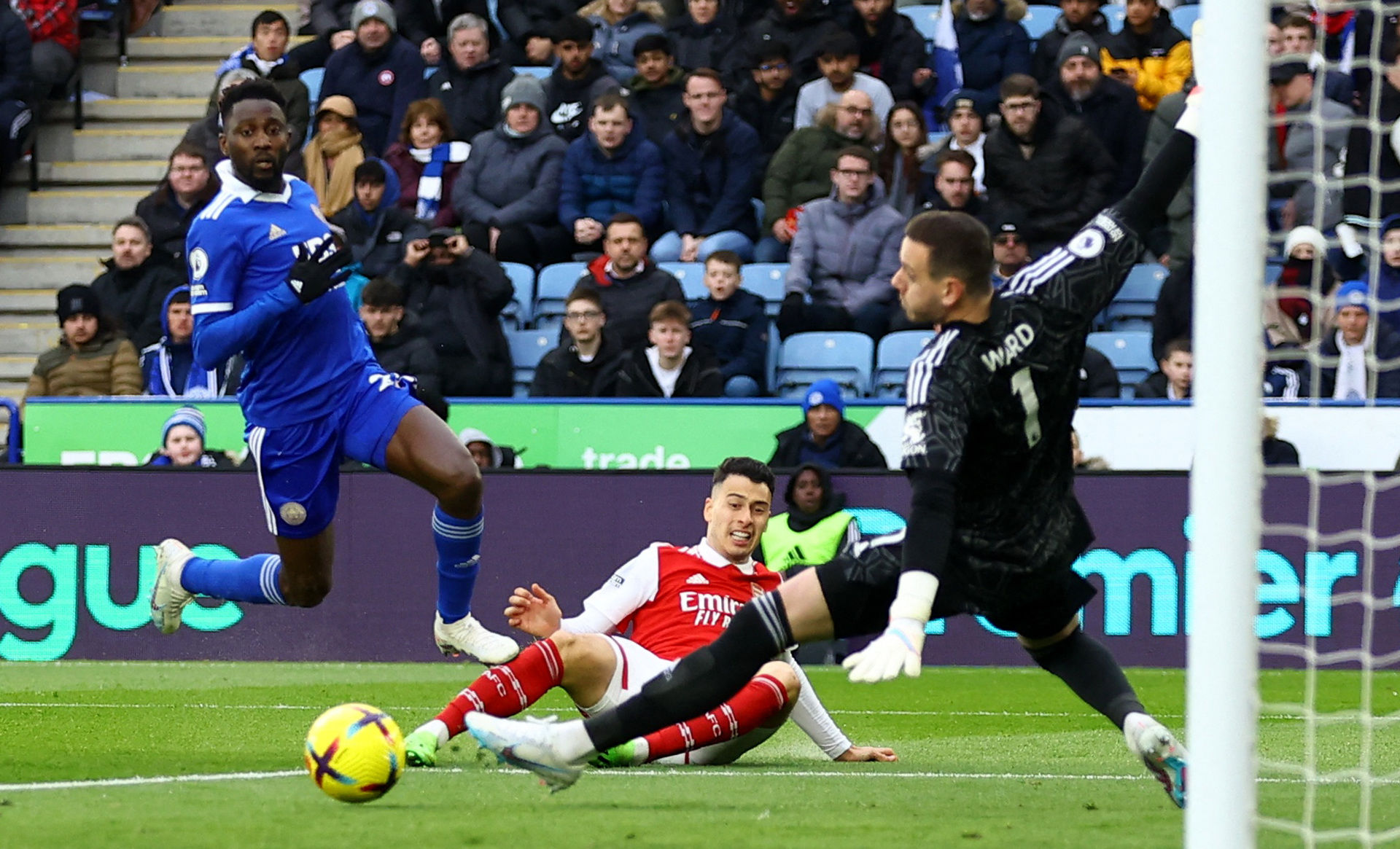 姆巴佩笼罩 姆巴佩笼罩